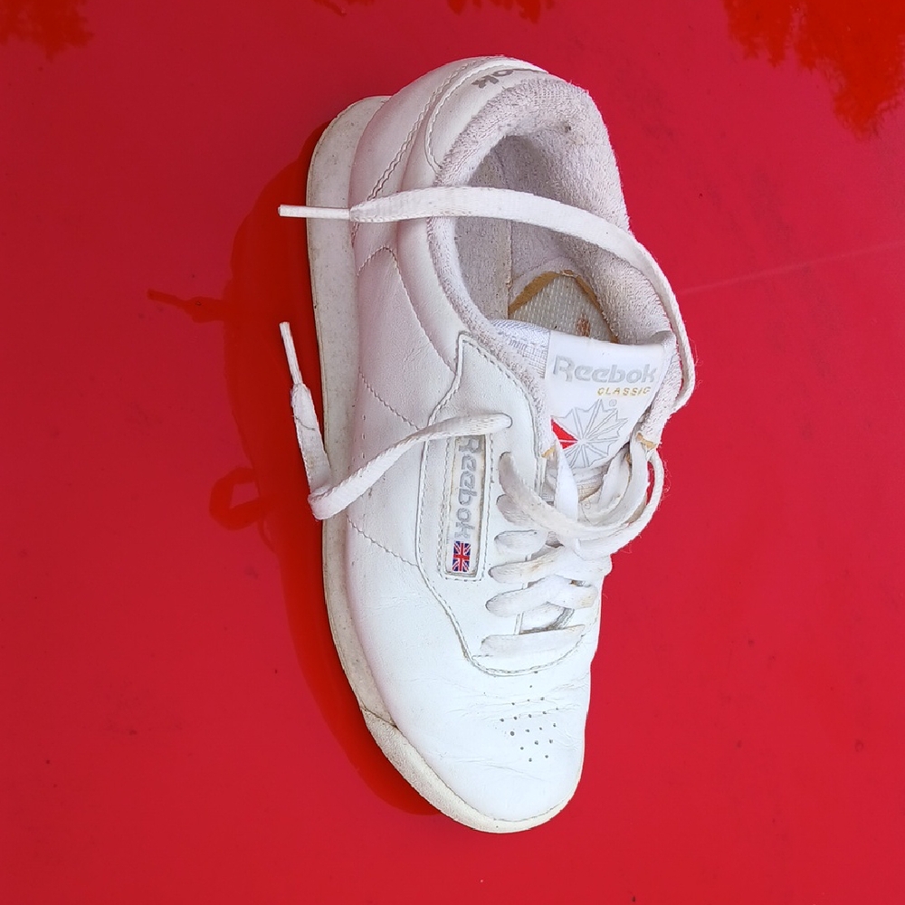 Reebok White Minimalist Sneakers